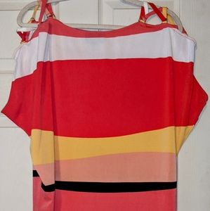 BOLD elements Cut Out Shoulder Top